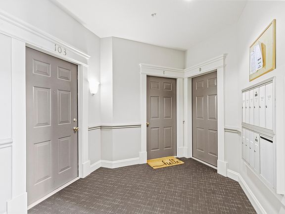 4th image of 11315 Westbrook Mill Ln Unit 103