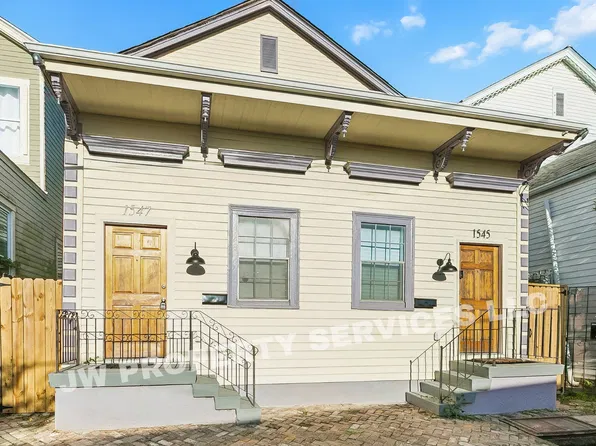1547 Chippewa St, New Orleans, LA 70130