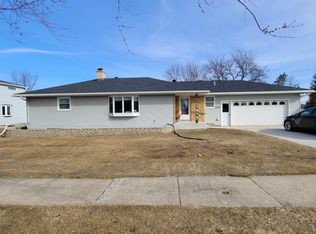 106 NW Lewison St, Adams, MN 55909