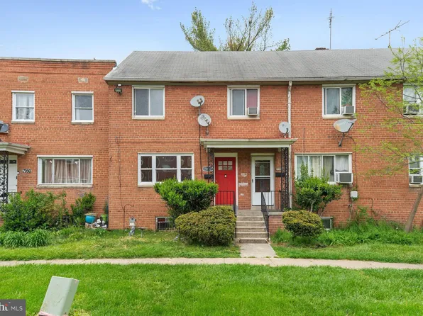 7952 Riggs Rd, Hyattsville, MD 20783