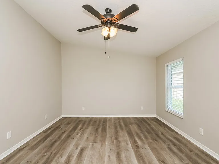 7604 Wiltshire Park Pl — Photo 8