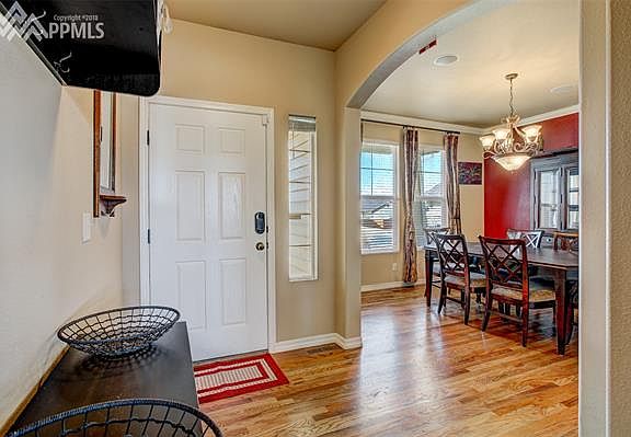 5th image of 7056 Cobblecreek Dr