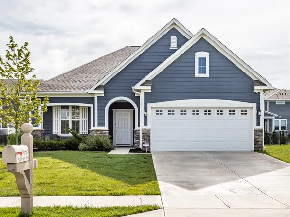 10563 Stableview Dr, Fortville, IN 46040