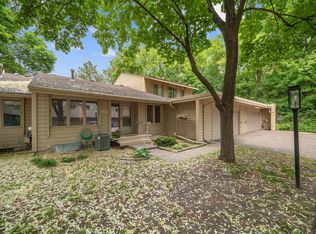 10209 Scarborough Rd, Bloomington, MN 55437