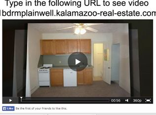 420 S Main St APT 4, Plainwell, MI 49080