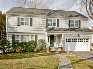 19 Onondaga St, Rye, NY 10580