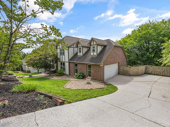 3rd image of 11016 Calloway View Dr