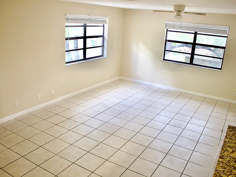 10851 NW 45th St #10857 — Photo 3