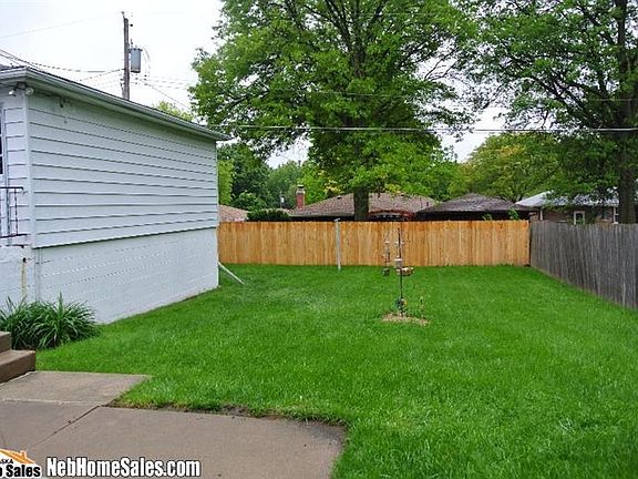 4th image of 7401 Holdrege St