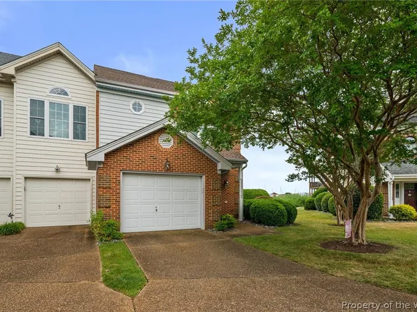 51 Mizzen Cir #11, Hampton, VA 23664