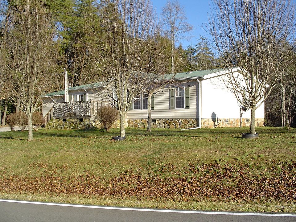 Creek frontage plus nice setting