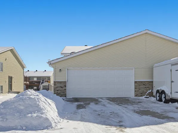 5284 49th Ave S, Fargo, ND 58104