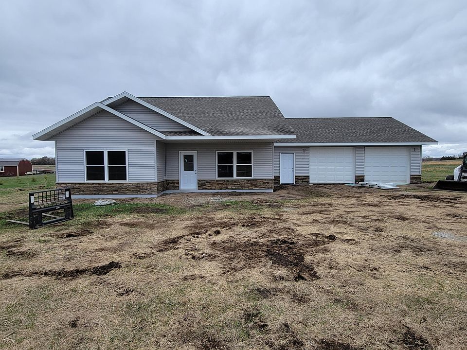 1st image of 152 Cozy Oak Dr E
