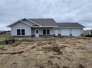 152 Cozy Oak Dr E, Ottertail, MN 56571