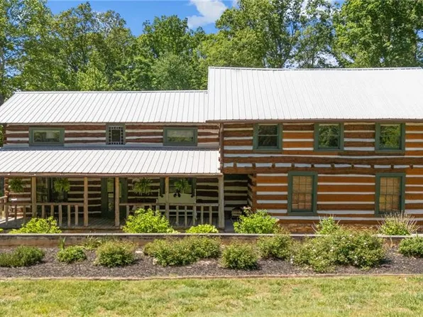 9584 Creek Farm Rd, Tobaccoville, NC 27050