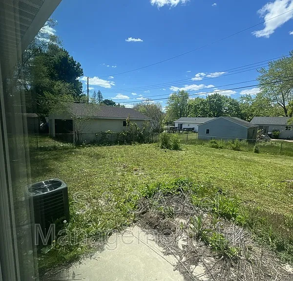 4106 Stillwell Ave — Photo 29