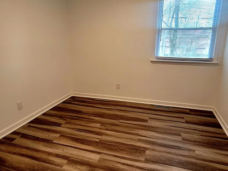 1516 W Clara Dr #9 — Photo 13
