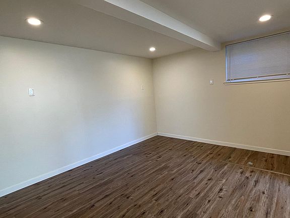 4th image of 697 4th St #B
