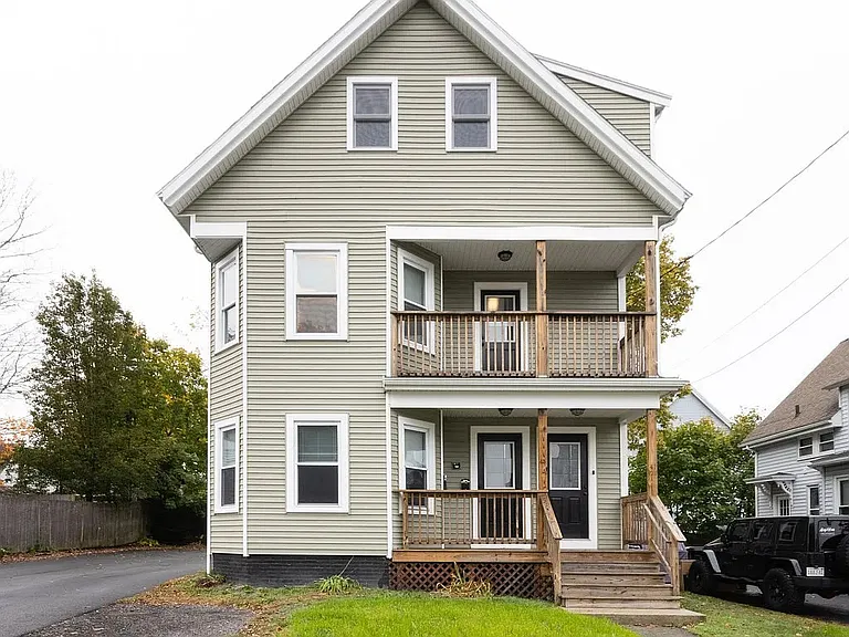 41 Central St #1 — Photo 17