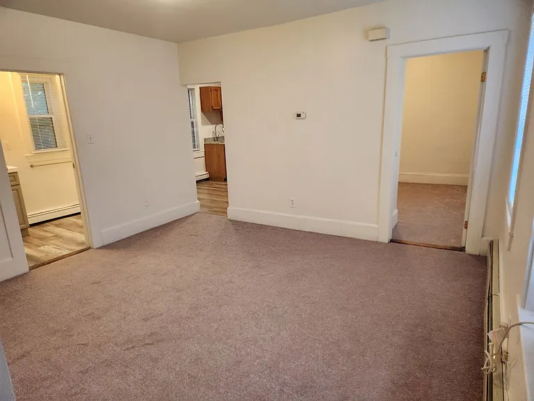 8 Adams Ct — Photo 7