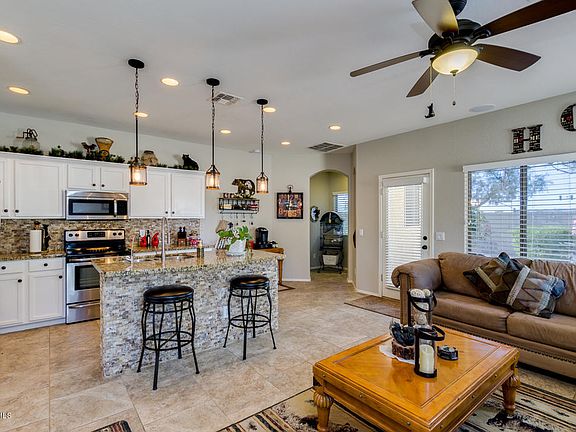 5th image of 28206 N Quartz Dr
