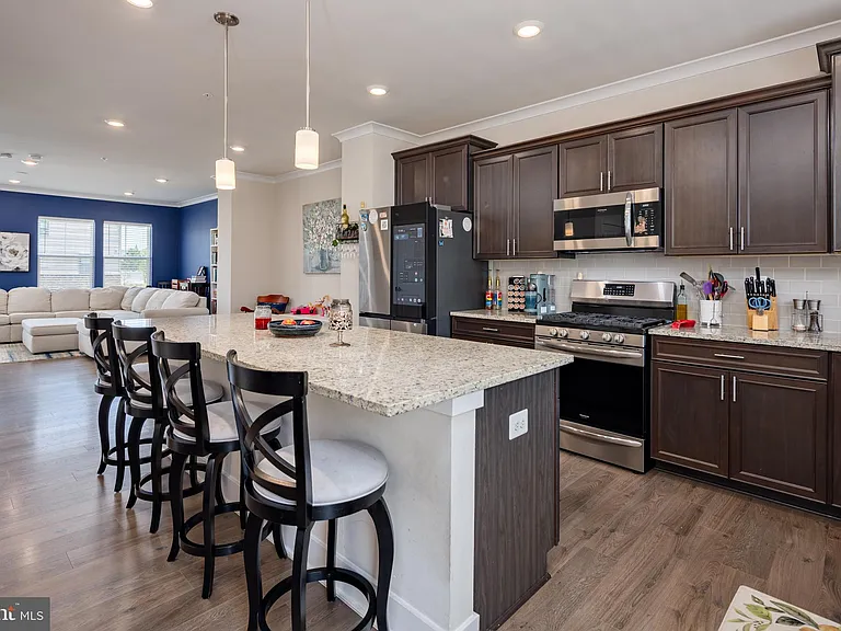 618 Chalcedony Ln — Photo 21