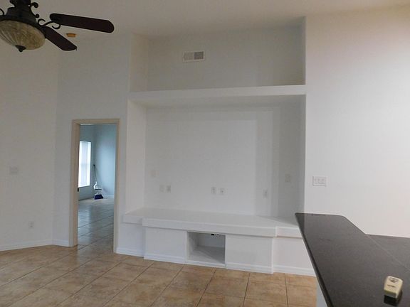 5th image of 314 Freshwater Ct