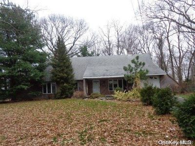 7 Berkshire Ct, Huntington Station, NY, 11746