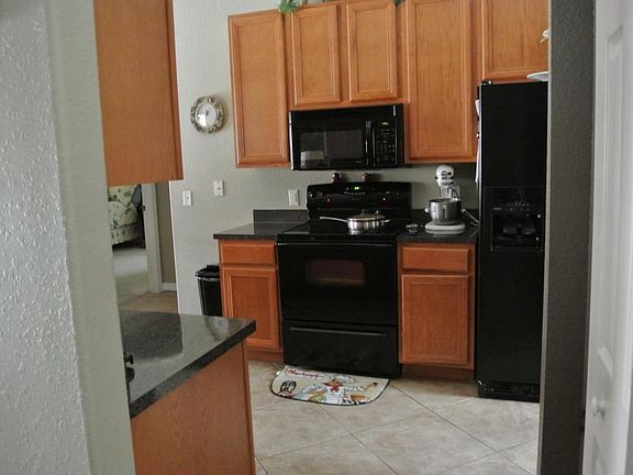 5th image of 575 Atlantic Ave NE