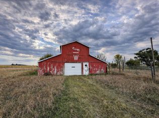 76204 418th Rd, Cozad, NE 69130