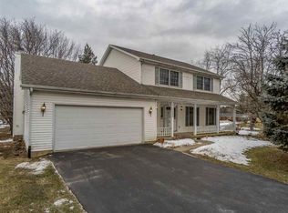 7289 Montmorency Dr, Rockford, IL 61108