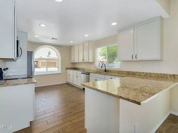 25462 S TRURO Drive, Sun Lakes, AZ 85248