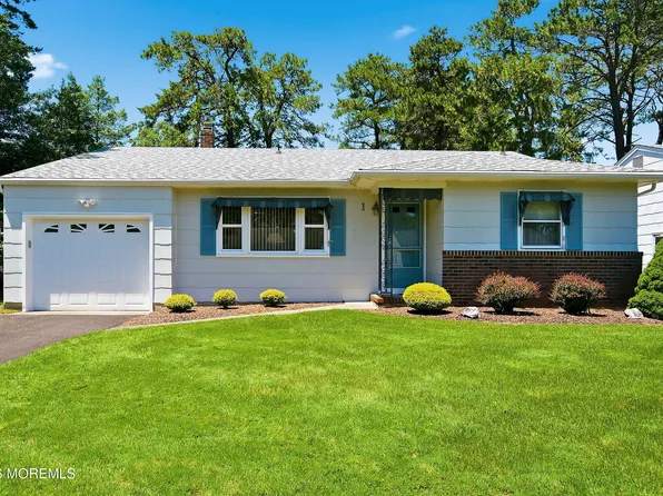 1 Beaverbrook Drive, Toms River, NJ 08757