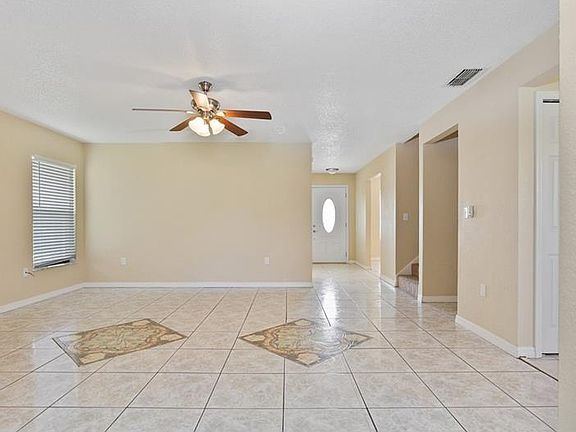 4th image of 718 Americana Ct