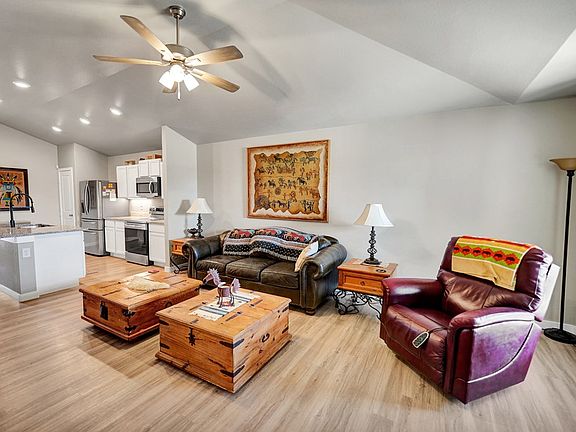 3rd image of 2907 Stagecoach Ct