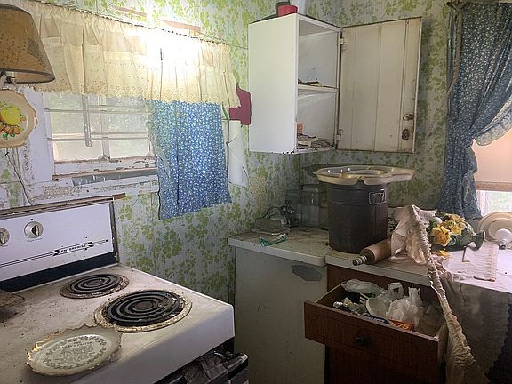 4th image of 514 Society Ave