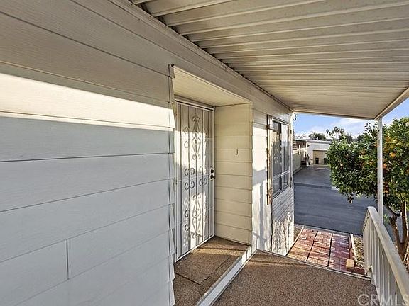 3rd image of 4094 Fruit St #344