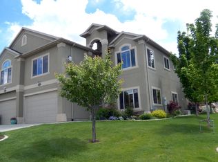 650 S Edgewood Dr, North Salt Lake, UT 84054