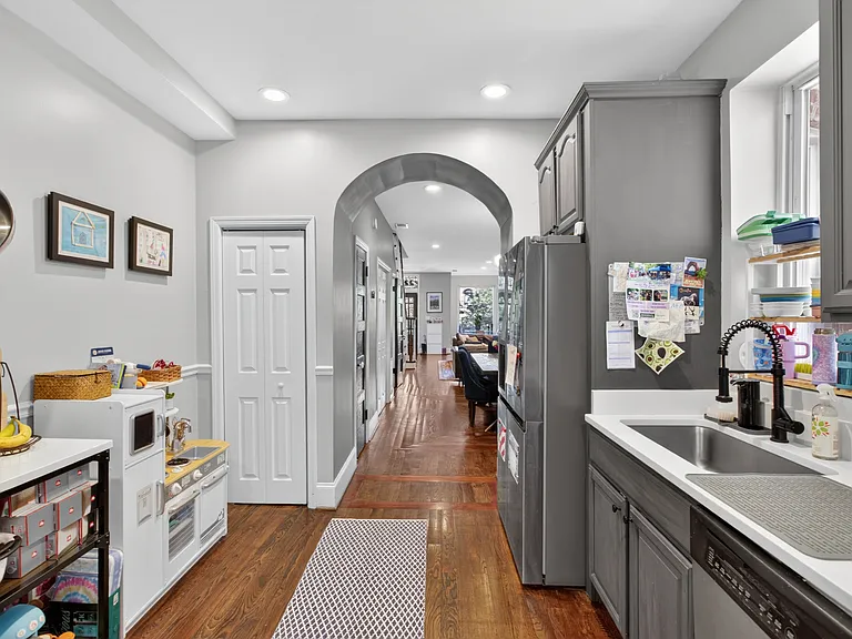 Kitchen to Dining Area