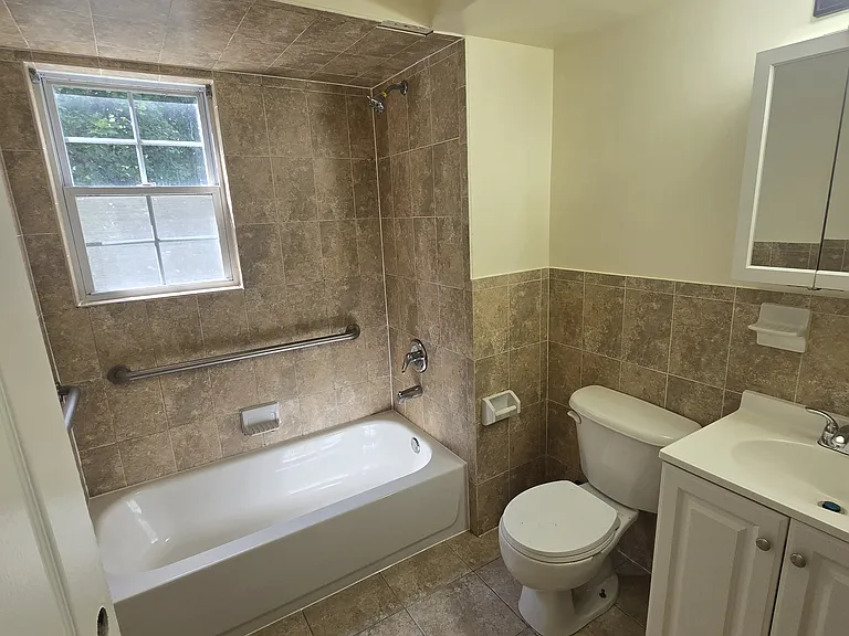 169 Brookdale Ave #G2 — Photo 12