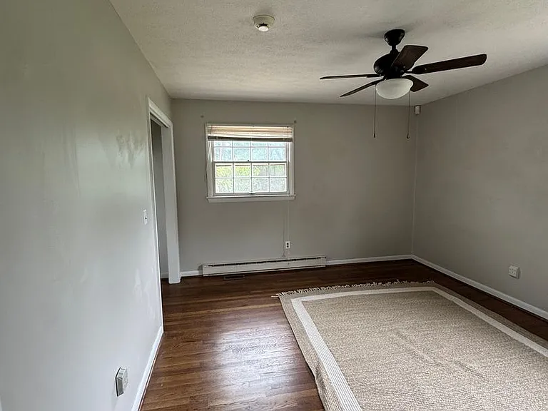 3029 Deal Mill Rd — Photo 18