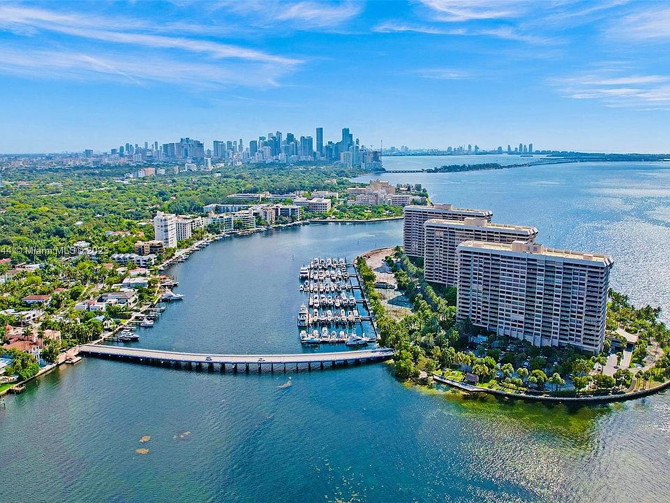 1st image of 3 Grove Isle Dr #C909