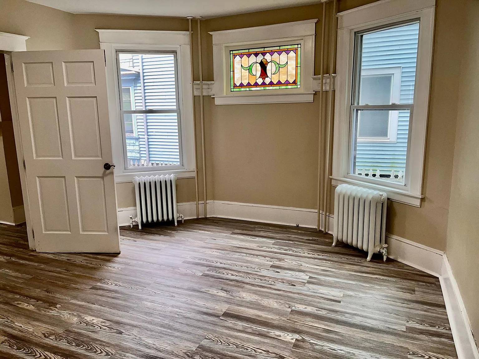 113 S Cherry St — Photo 2