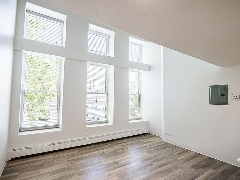 Tallmadge Lofts — Photo 22
