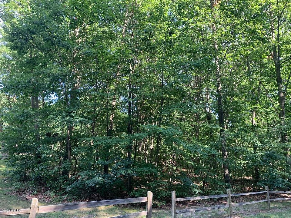 1st image of 6691 Indian Pipe Cir