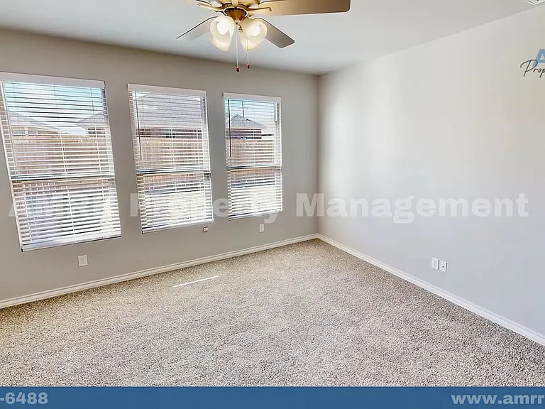 5803 Waverly Ave — Photo 21