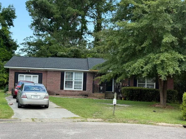 102 Helen Ct, Ladson, SC 29456