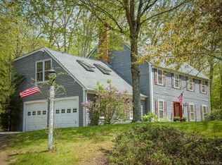 271 Chestnut Hill Rd, Killingworth, CT 06419