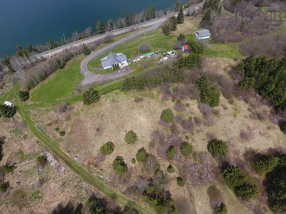 2nd image of Kempt Head Rd #98-1