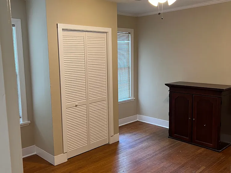 273 Carrollton Ave — Photo 9